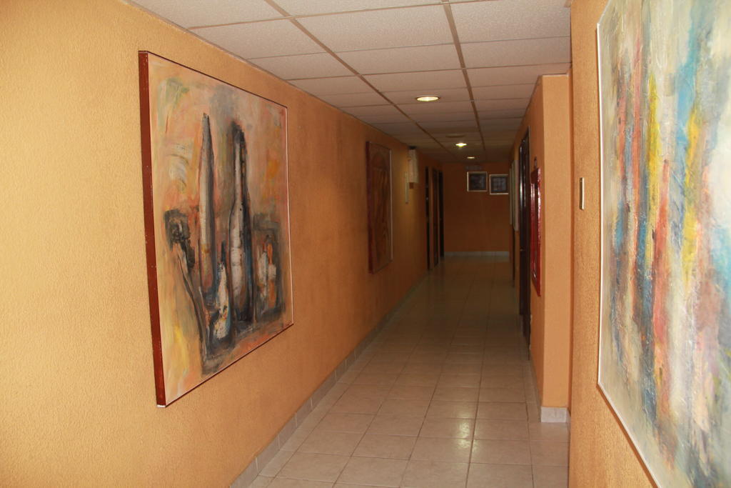 Hotel La Torre Гуаякиль Экстерьер фото
